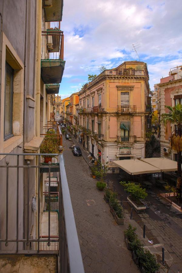 Apartamento Dimora Pacini Catania Exterior foto